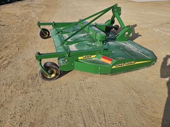 Image of John Deere MX10 Primary image