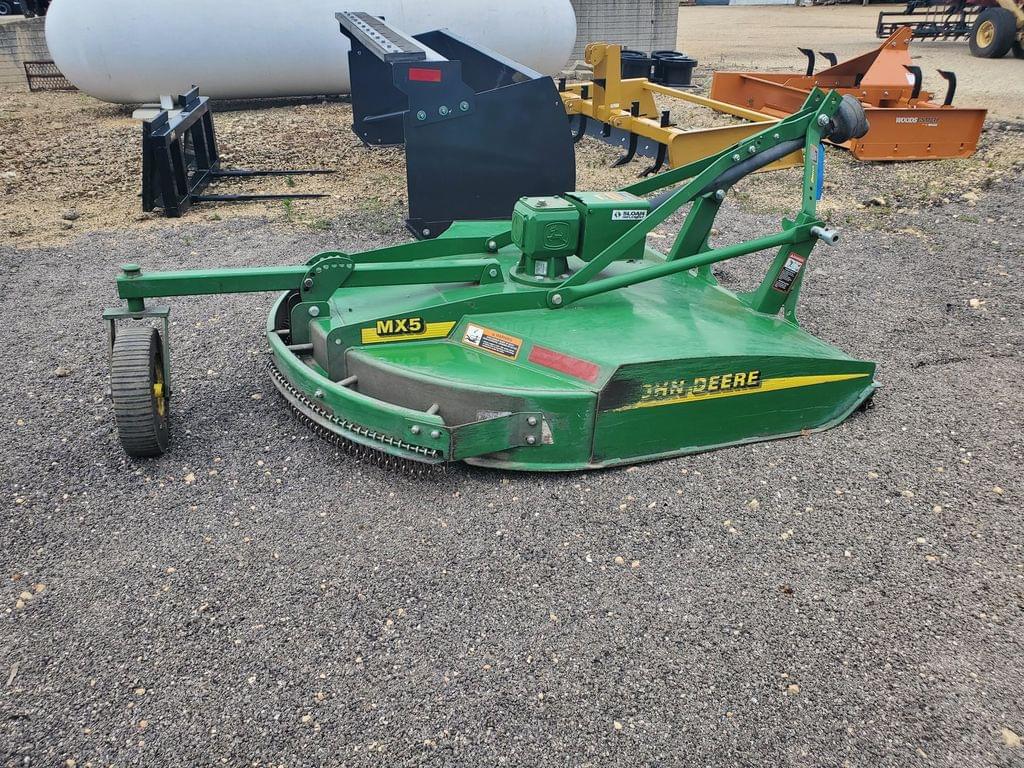 Image of John Deere MX5 Image 1