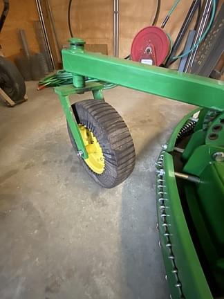 Image of John Deere MX5 equipment image 2