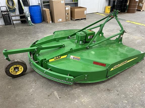 Image of John Deere MX7 equipment image 2