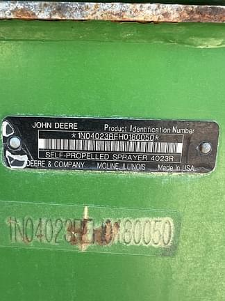 Image of John Deere R4023 equipment image 2