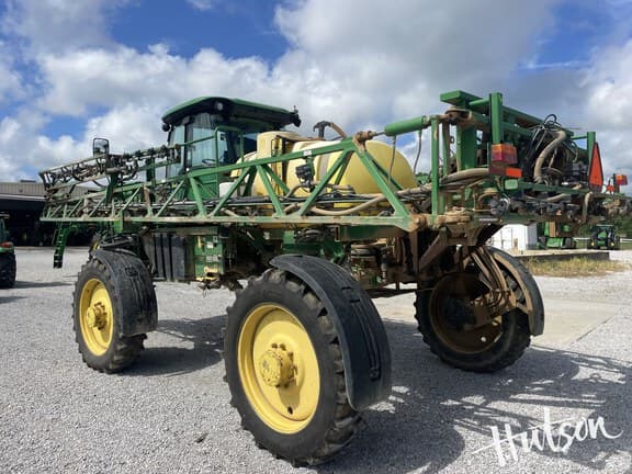 Image of John Deere R4023 equipment image 2