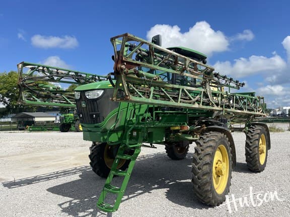 Image of John Deere R4023 equipment image 1