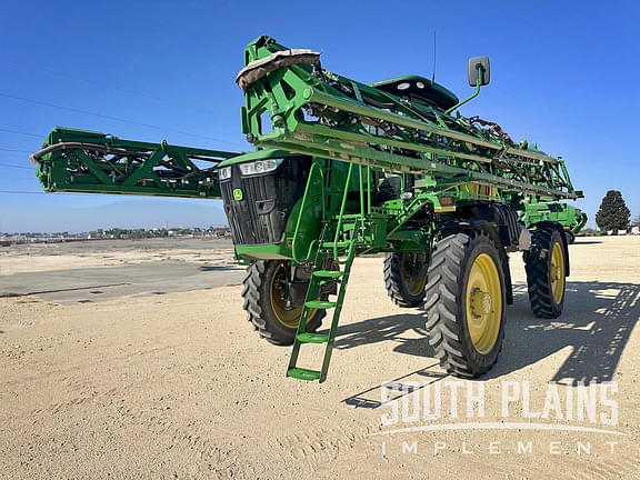 Image of John Deere R4030 equipment image 4