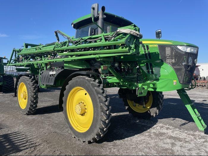 Main image John Deere R4030