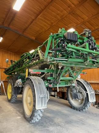 Image of John Deere R4030 equipment image 2