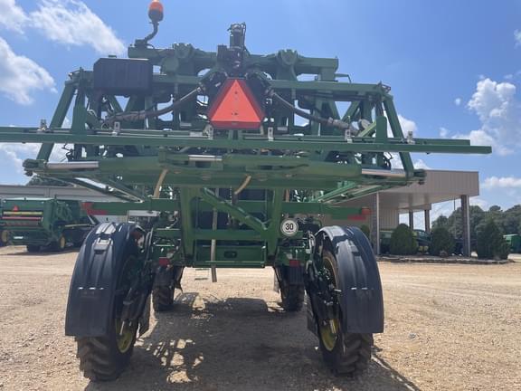 Image of John Deere R4030 equipment image 4
