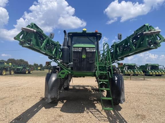 Image of John Deere R4030 equipment image 3