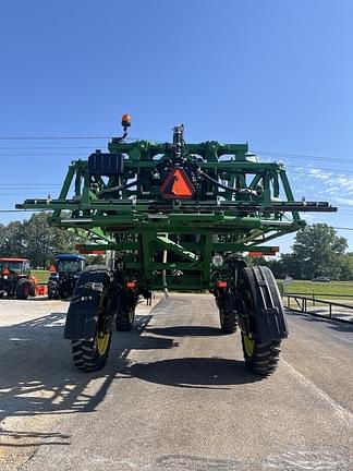 Image of John Deere R4030 equipment image 1