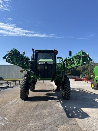 Image of John Deere R4030 equipment image 3