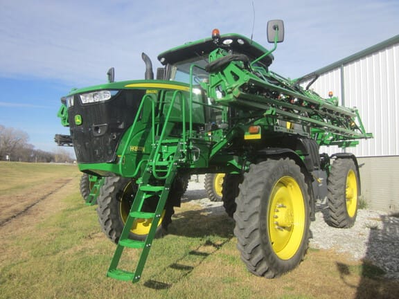Main image John Deere R4038