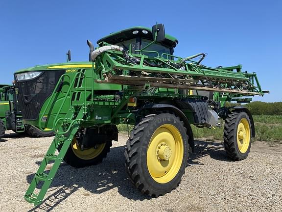 Image of John Deere R4030 Primary image