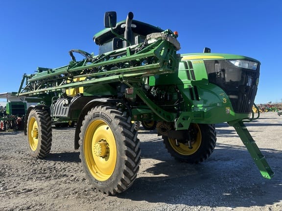 Main image John Deere R4030