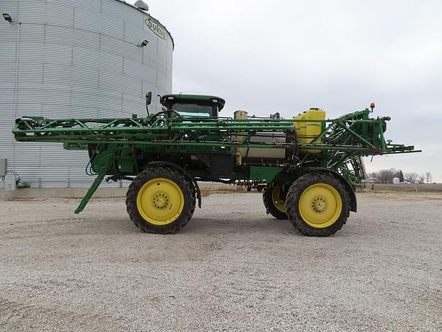 Image of John Deere R4038 equipment image 2