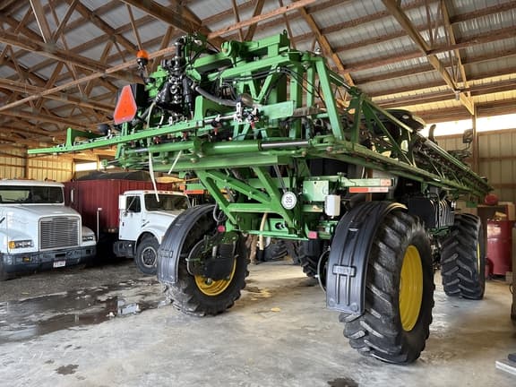 Image of John Deere R4038 equipment image 2