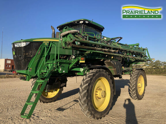 Main image John Deere R4038