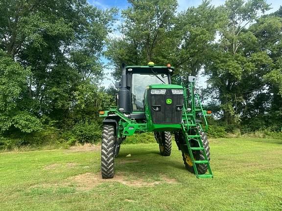 Image of John Deere R4038 equipment image 4