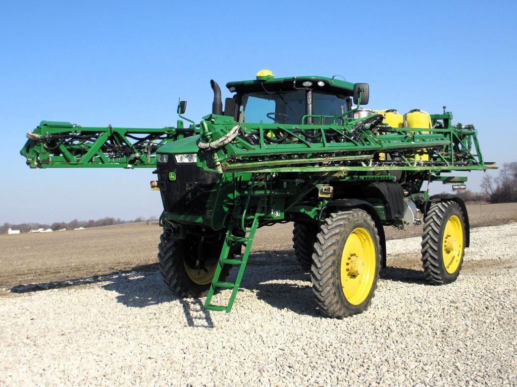 Main image John Deere R4038