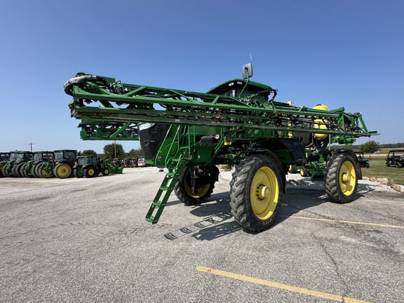 Main image John Deere R4038