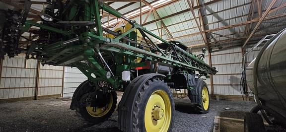 Image of John Deere R4038 equipment image 1