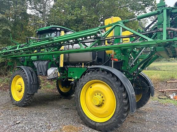 Image of John Deere R4038 equipment image 2