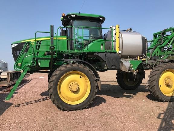 Image of John Deere R4038 equipment image 2