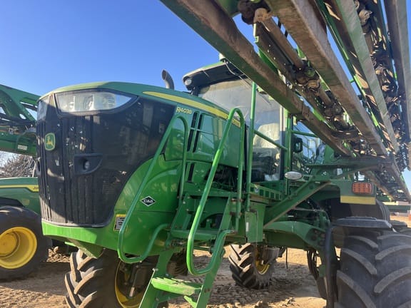 Main image John Deere R4038