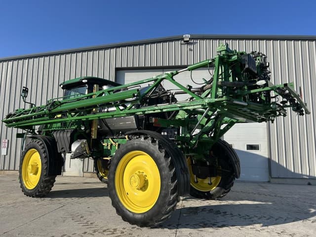 Image of John Deere R4038 equipment image 4