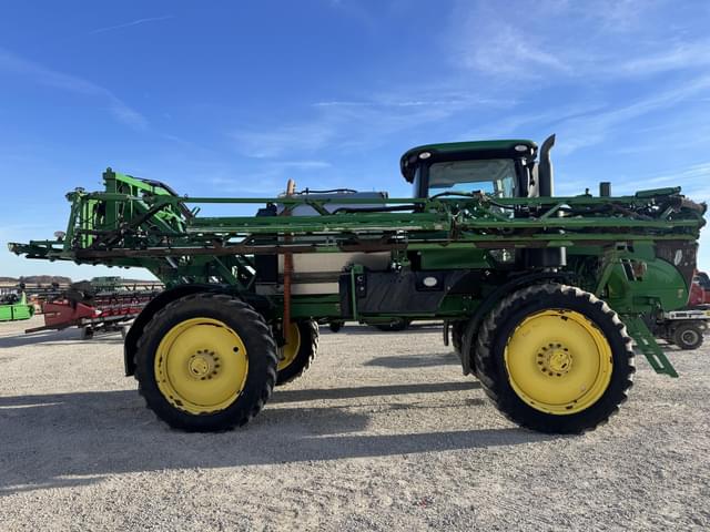 Image of John Deere R4038 equipment image 2