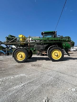 Image of John Deere R4038 equipment image 2