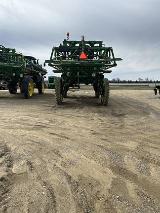 Image of John Deere R4038 equipment image 4