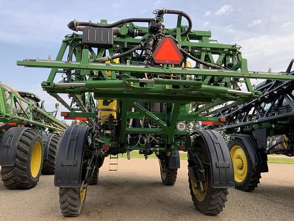 Image of John Deere R4038 equipment image 2
