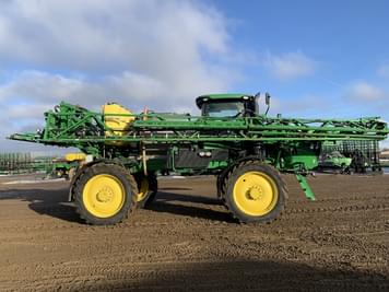 Main image John Deere R4038