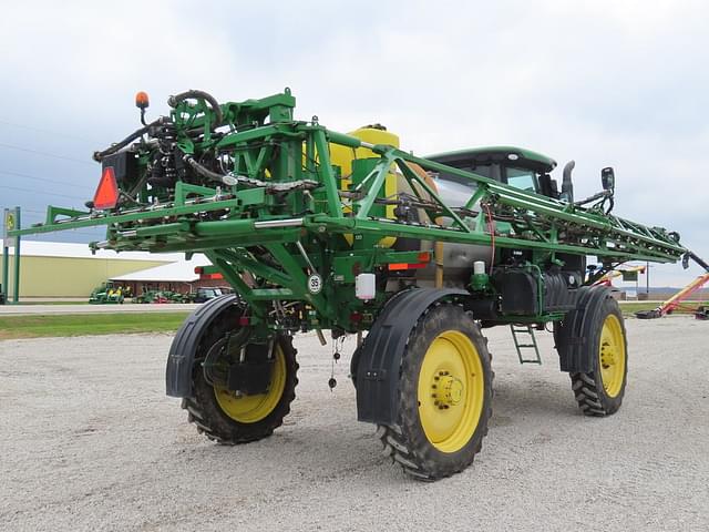 Image of John Deere R4038 equipment image 4