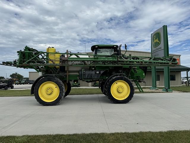 Image of John Deere R4038 equipment image 4