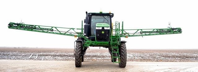 Image of John Deere R4038 equipment image 2