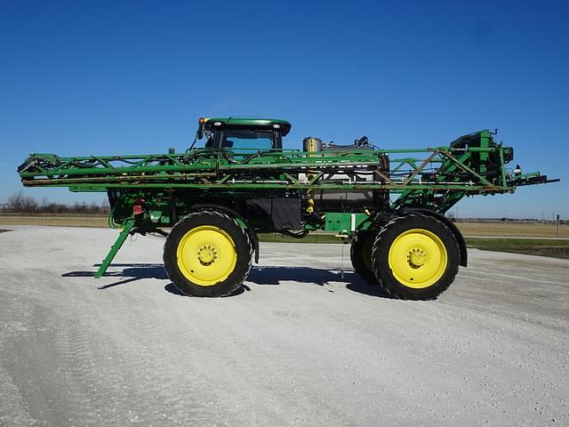 Image of John Deere R4038 equipment image 2