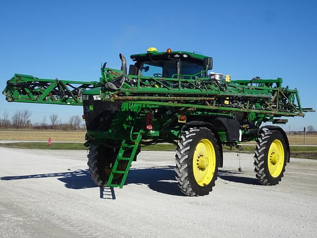 Image of John Deere R4038 equipment image 4