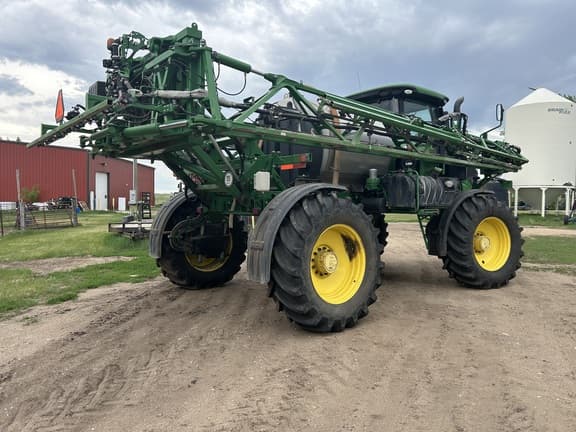 Image of John Deere R4038 equipment image 4