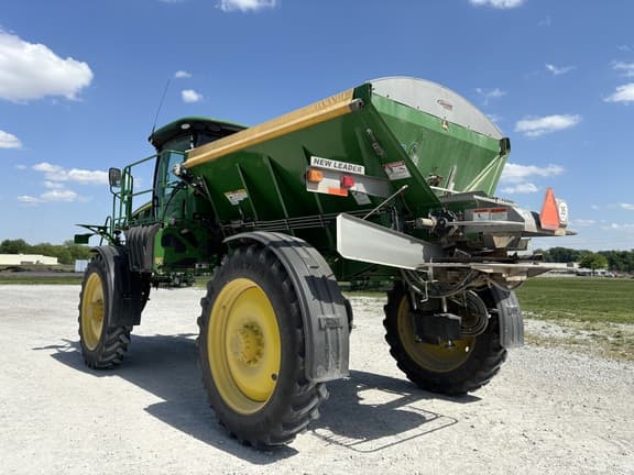 Image of John Deere R4038 equipment image 2
