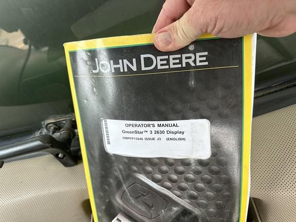 Image of John Deere R4038 equipment image 2