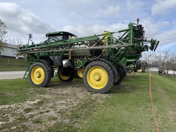Image of John Deere R4038 equipment image 3