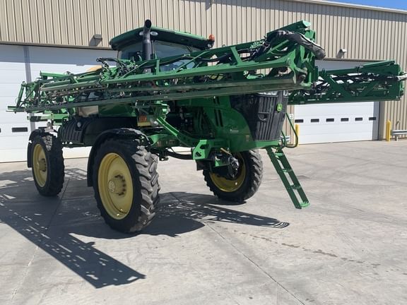Main image John Deere R4038