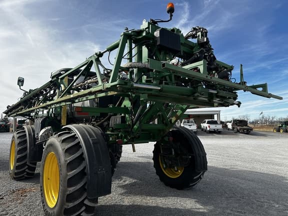 Image of John Deere R4038 equipment image 4