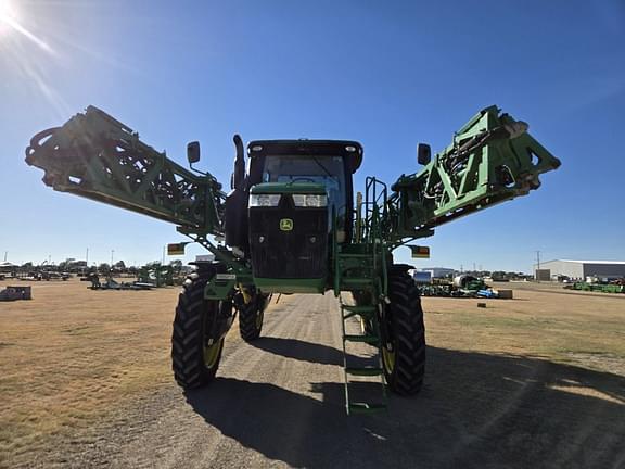 Image of John Deere R4038 equipment image 3