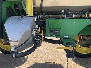 Main image John Deere R4038 19