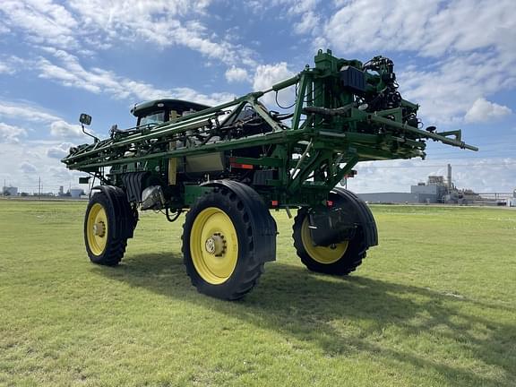 Image of John Deere R4038 equipment image 2