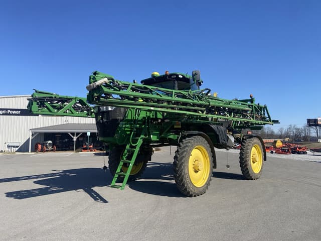 Image of John Deere R4038 equipment image 4