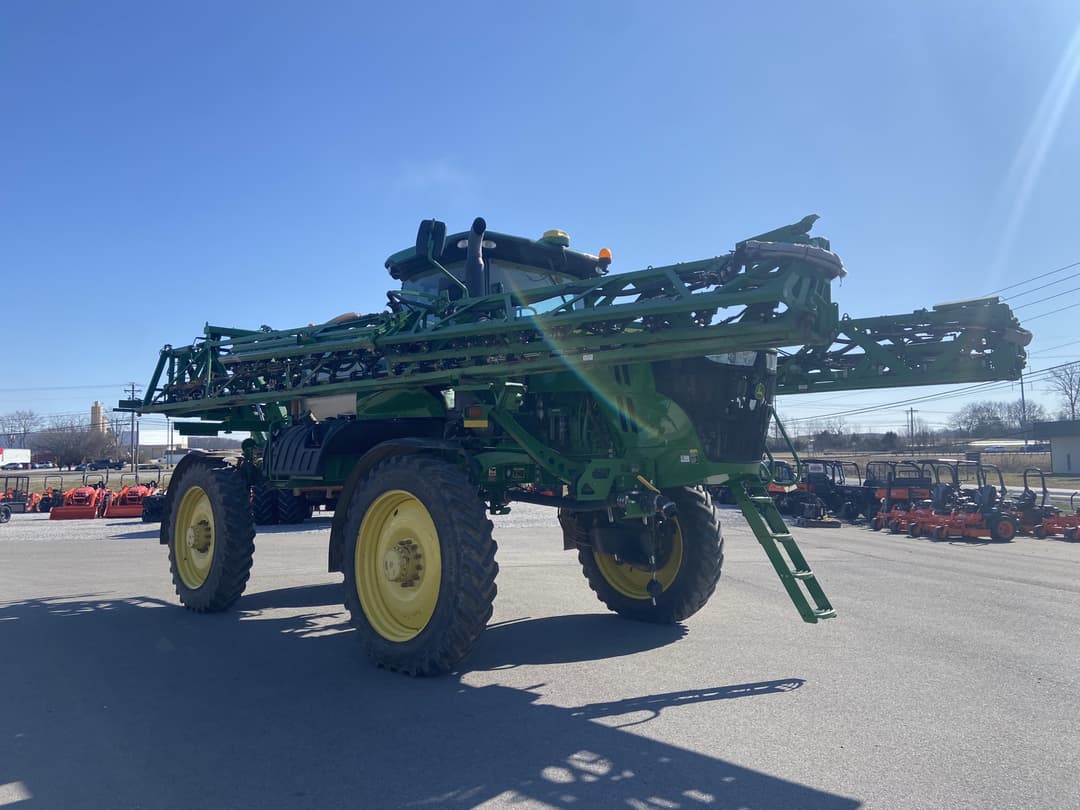 Image of John Deere R4038 Primary image