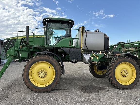 Image of John Deere R4038 equipment image 2